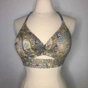 Victoria’s Secret padded lace keyhole bra